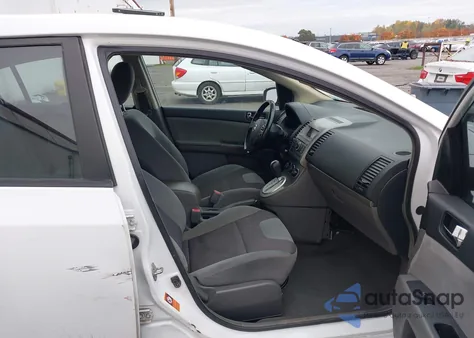 2007 Nissan Sentra 2.0S z USA, uszkodzony, nr VIN 3N1AB61E77L680524